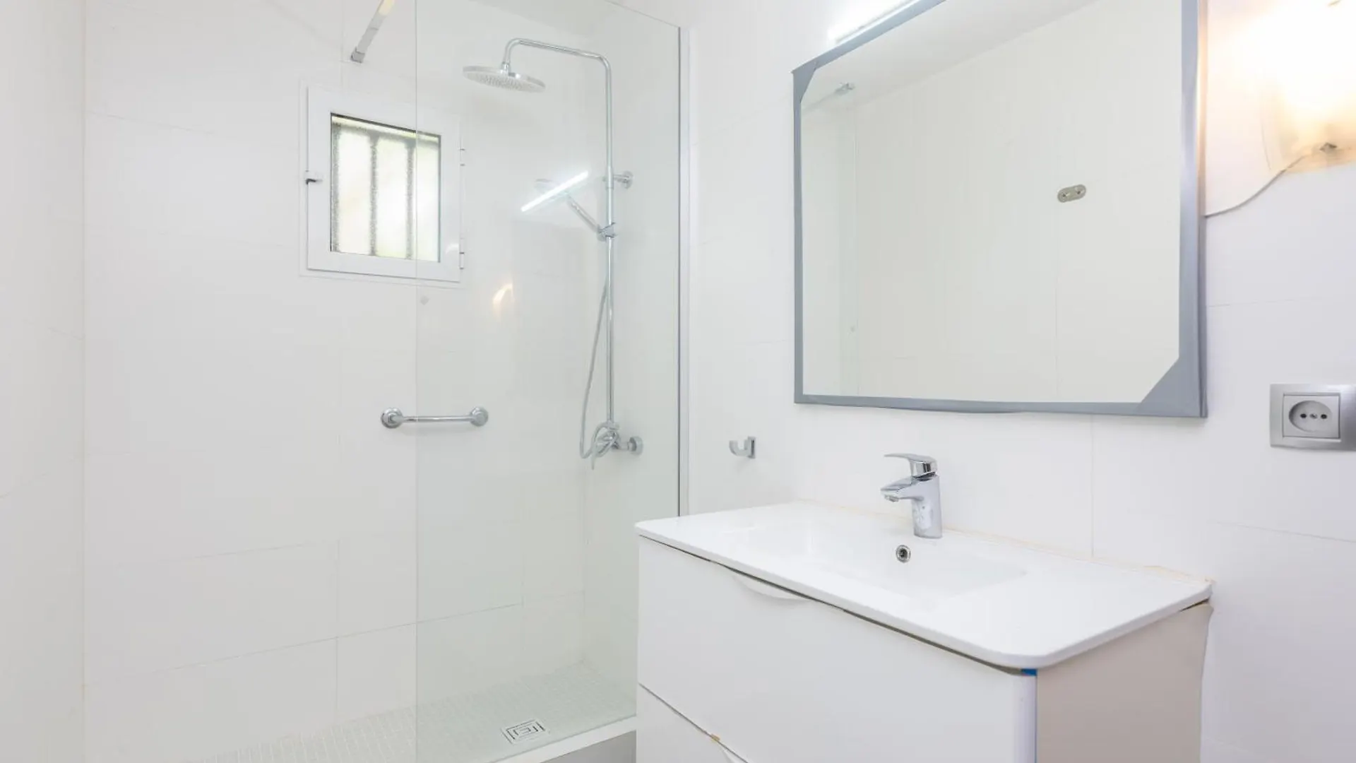 Can Quiros - Beautiful House With Free Wifi Just A Few Steps From The Coast Of Can Picafort Can Picafort  Can Picafort (Mallorca)