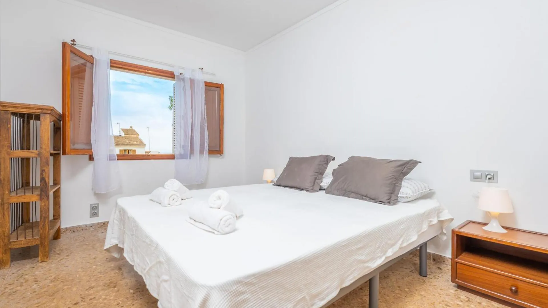 Can Quiros - Beautiful House With Free Wifi Just A Few Steps From The Coast Of Can Picafort Can Picafort  Spain