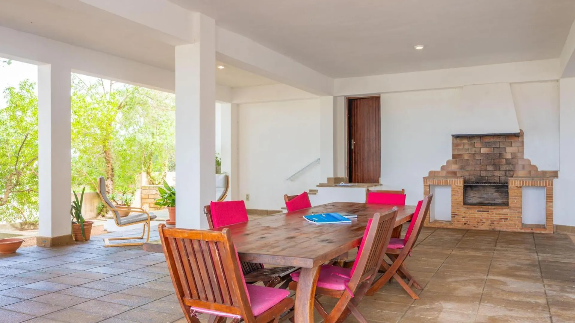Can Quiros - Beautiful House With Free Wifi Just A Few Steps From The Coast Of Can Picafort Can Picafort  Chalet